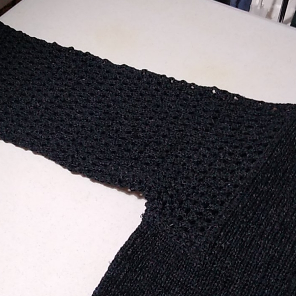 Women's Knitted Detailed Embellish Top - Picture 3 of 11